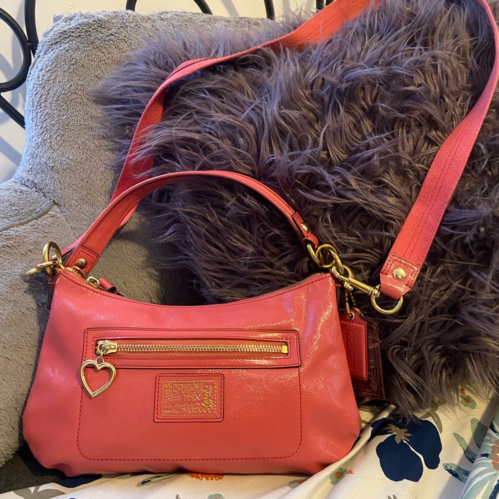 COACH | patent leather pink bag